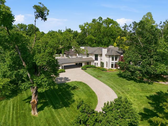200 Brook Hollow Rd, Nashville, TN 37205