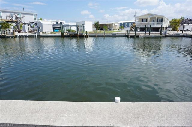3792 Blueberry LN, St. James City, FL 33956