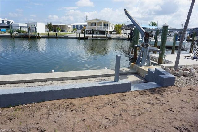 3792 Blueberry LN, St. James City, FL 33956