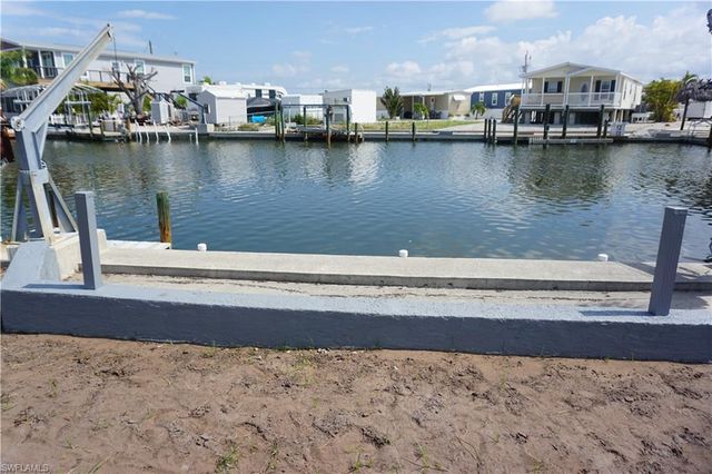 3792 Blueberry LN, St. James City, FL 33956