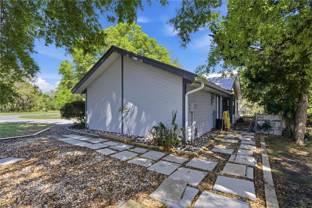 Image 29 of property listing at 11599 W TIMBERLANE DRIVE, Homosassa, FL 34448