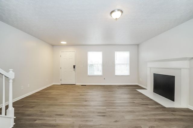 7287 Candlestone Drive, Reynoldsburg, OH 43068