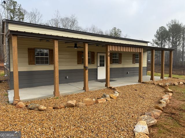 94 Lakewood Drive, Wedowee, AL 36278