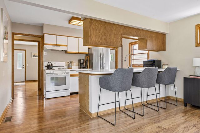 3510 Sumter Avenue S, Saint Louis Park, MN 55426