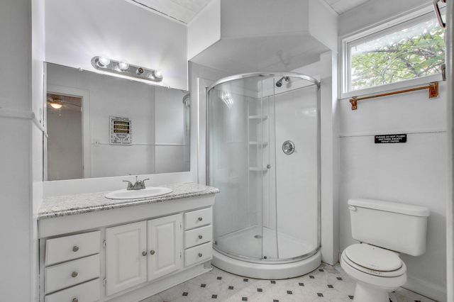 1403 Burns BLVD, Taylor, TX 76574