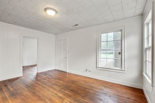 1403 Burns BLVD, Taylor, TX 76574