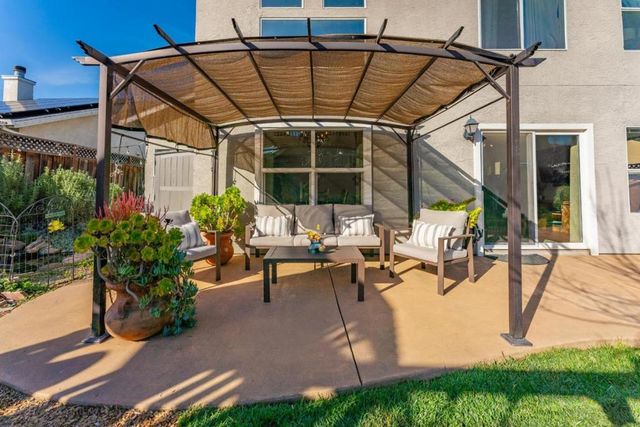 724 Wisteria Drive, Gilroy, CA 95020