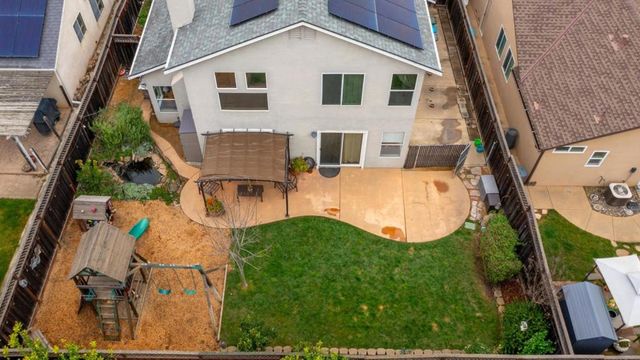 724 Wisteria Drive, Gilroy, CA 95020