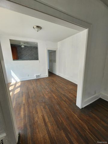 9369 GENESSEE, Detroit, MI 48206