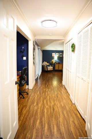 8815 E Spanish Moss, Windcrest, TX 78239