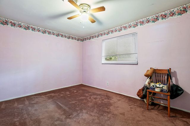 2165 Paris Avenue, Redding, CA 96001