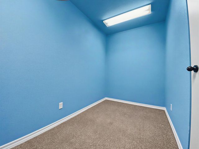 125 Gabriel Lane, Kirbyville, MO 65679