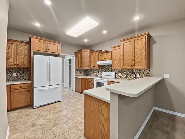 125 Gabriel Lane, Kirbyville, MO 65679