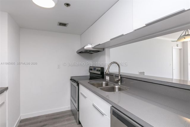 7601 E Treasure Dr 1509, North Bay Village, FL 33141