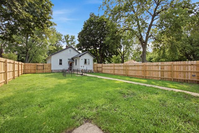 502 Barnum Road, Rockford, IL 61109