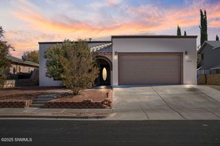 2076 Reina Drive, Las Cruces, NM 88007