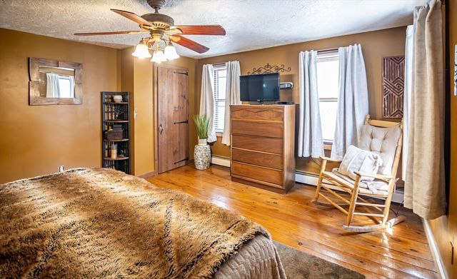 40 Scenic Ave, Webster, MA 01570