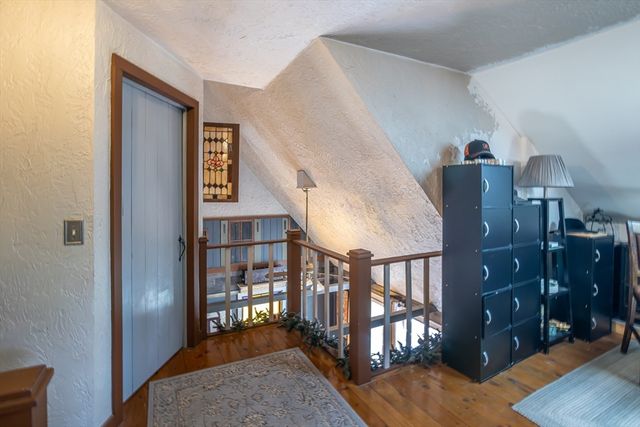 40 Scenic Ave, Webster, MA 01570
