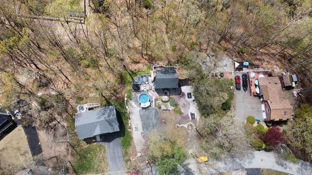 40 Scenic Ave, Webster, MA 01570