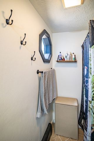 40 Scenic Ave, Webster, MA 01570