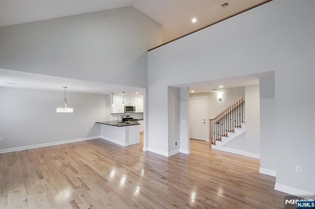 2-48 Grove Avenue 20, Cedar Grove, NJ 07009