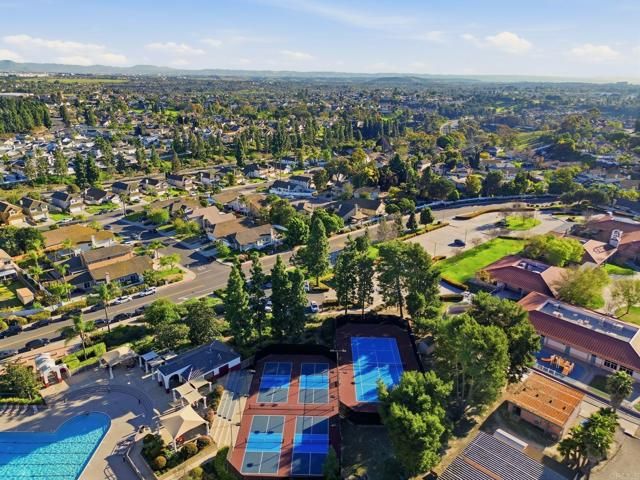 2083 Lakeridge Circle 104, Chula Vista, CA 91913