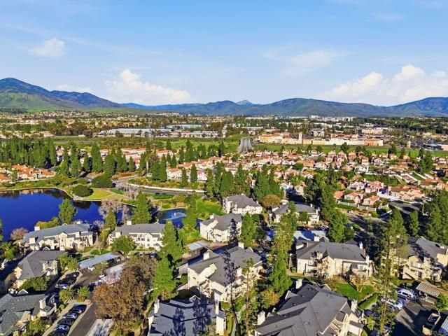 2083 Lakeridge Circle 104, Chula Vista, CA 91913