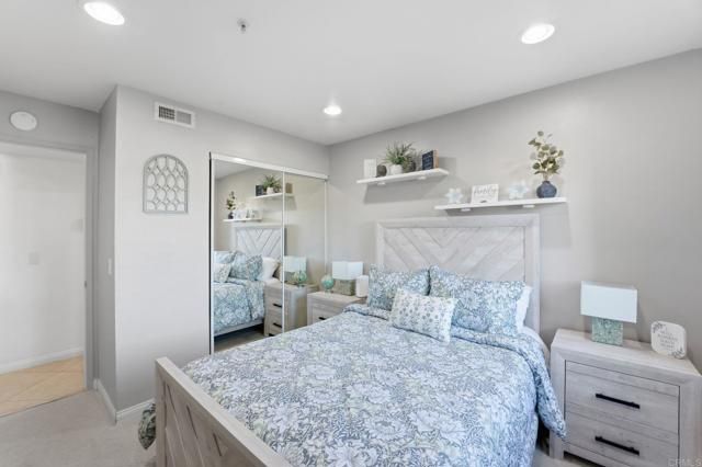 2083 Lakeridge Circle 104, Chula Vista, CA 91913