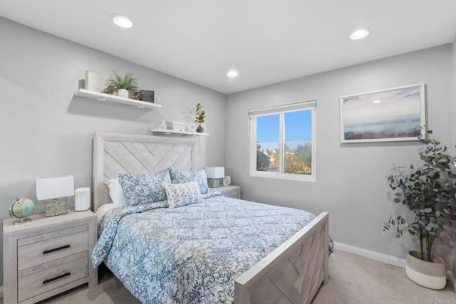 2083 Lakeridge Circle 104, Chula Vista, CA 91913