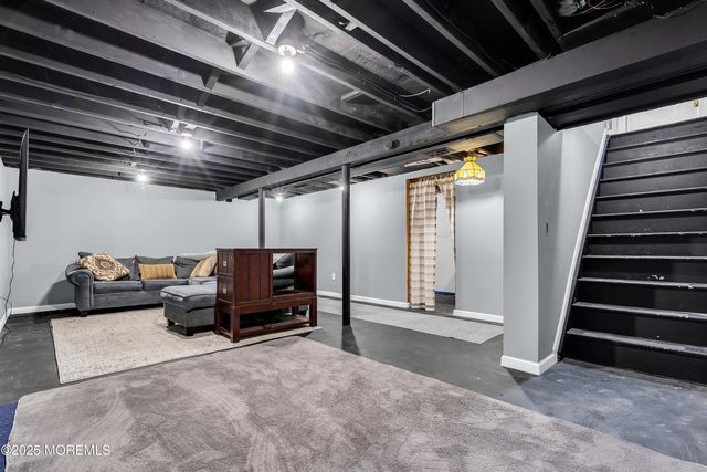 359 Toms River Road, Jackson, NJ 08527