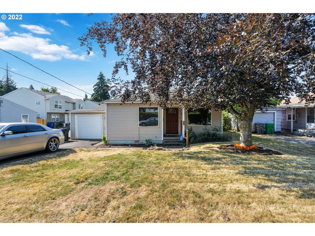 7636 Se HENDERSON St, Portland, OR 97206