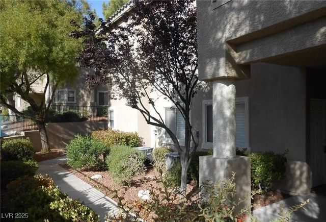 2153 Jade Creek Street 106, Las Vegas, NV 89117