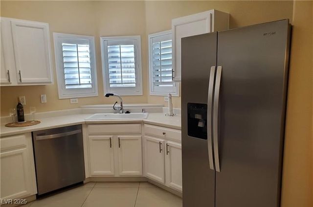 2153 Jade Creek Street 106, Las Vegas, NV 89117