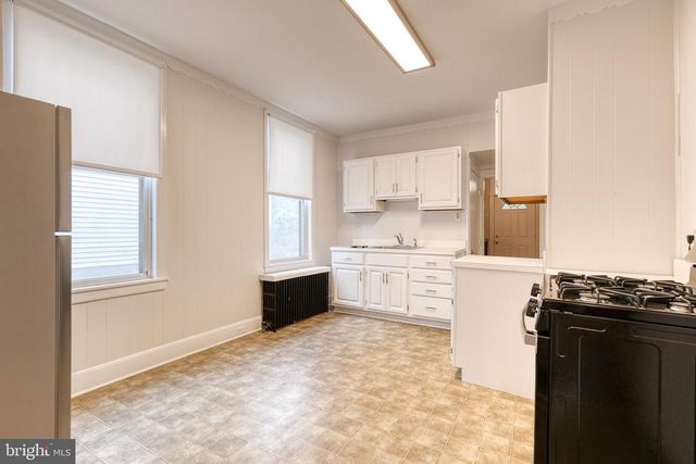 5234 BENSON AVE, Halethorpe, MD 21227