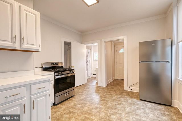 5234 BENSON AVE, Halethorpe, MD 21227