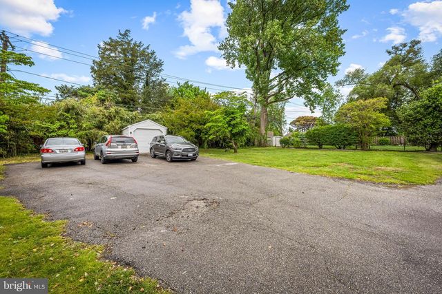 5234 BENSON AVE, Halethorpe, MD 21227