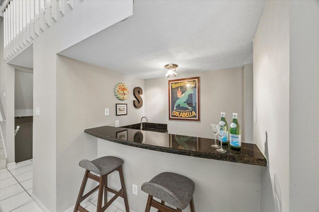 2811 Lighthouse Drive, Houston, TX 77058