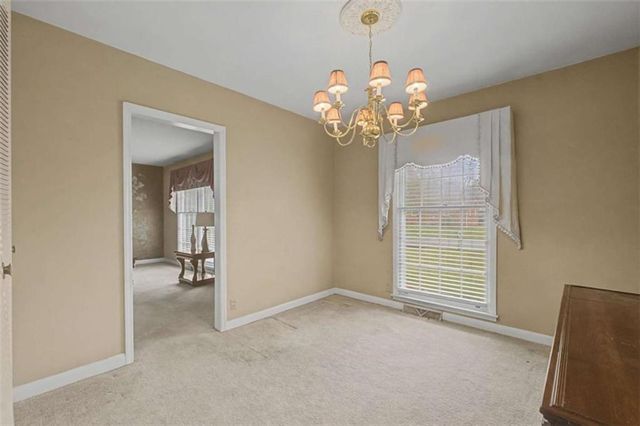 263 E Girard Avenue E, Cedartown, GA 30125