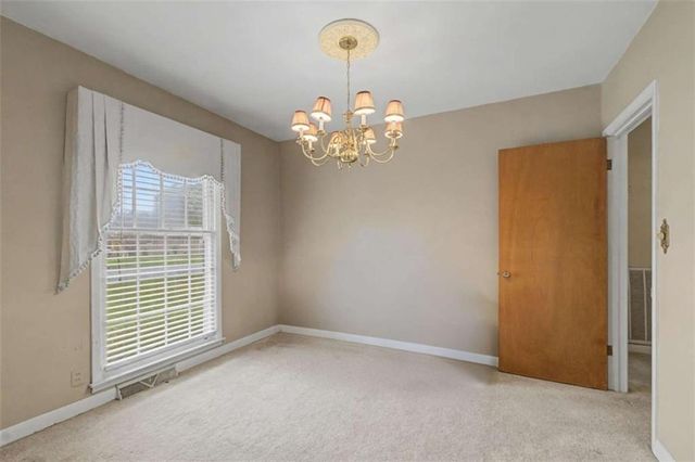 263 E Girard Avenue E, Cedartown, GA 30125