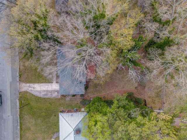 263 E Girard Avenue E, Cedartown, GA 30125