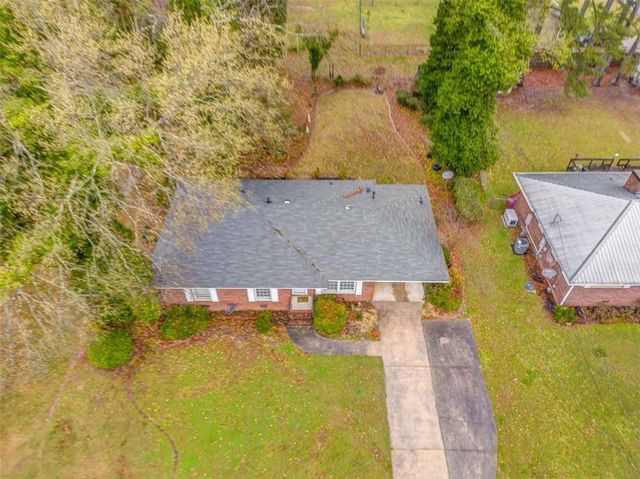 263 E Girard Avenue E, Cedartown, GA 30125