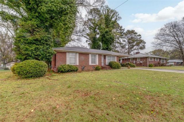 263 E Girard Avenue E, Cedartown, GA 30125