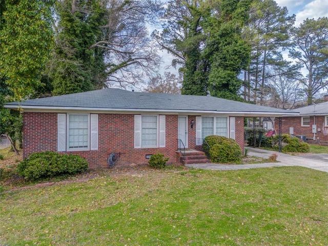 263 E Girard Avenue E, Cedartown, GA 30125