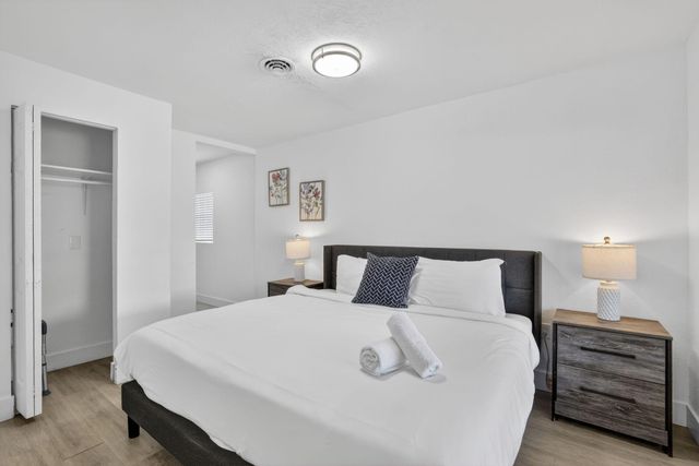 4601 NE 4th Avenue, Fort Lauderdale, FL 33334