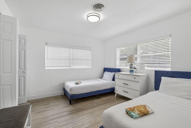 4601 NE 4th Avenue, Fort Lauderdale, FL 33334