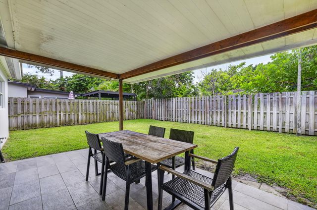 4601 NE 4th Avenue, Fort Lauderdale, FL 33334
