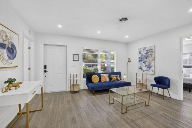 4601 NE 4th Avenue, Fort Lauderdale, FL 33334