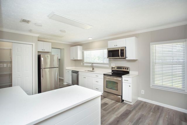 8336 CHANCE DRIVE, Lakeland, FL 33809