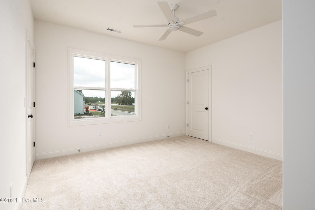 Image 31 of property listing at 124 Pine Tree Point, Snow Hill, NC 28580