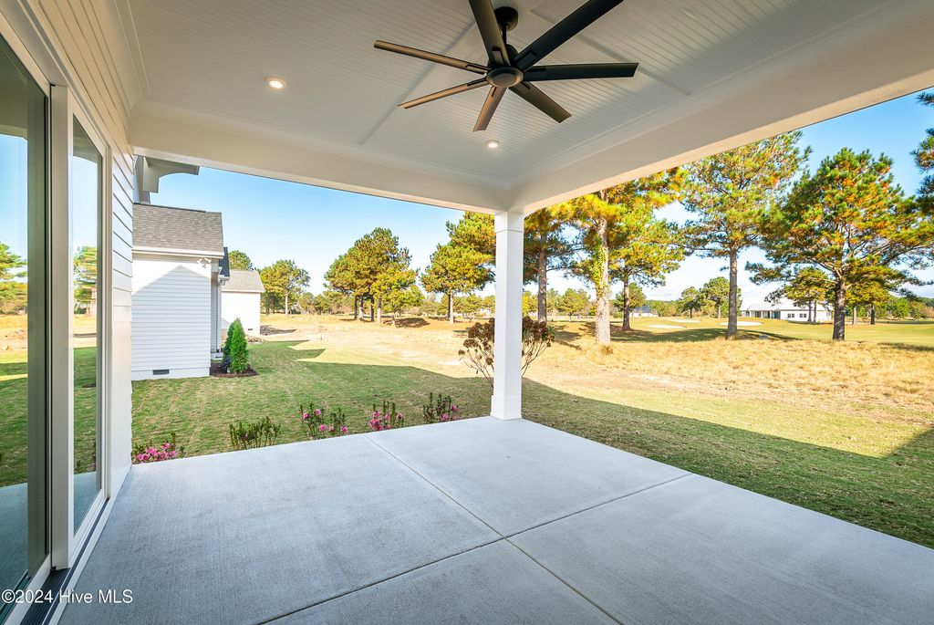Image 39 of property listing at 124 Pine Tree Point, Snow Hill, NC 28580